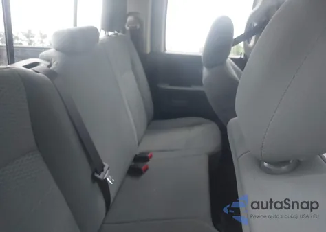 2018 Ram 1500 Slt 4X4 6'4 Box from USA, damaged, VIN 1C6RR7GG6JS300731